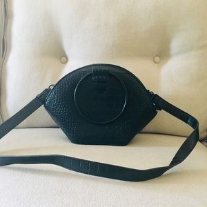 NWT Guess Classy Black